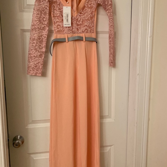 NWT Peach Jumpsuit with Lace Back - Picture 7 of 8